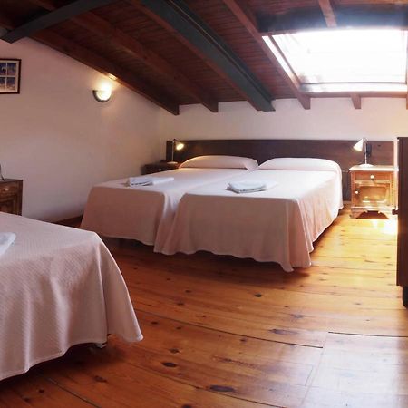 Casa De La Montana Albergue Turistico Avin Luaran gambar