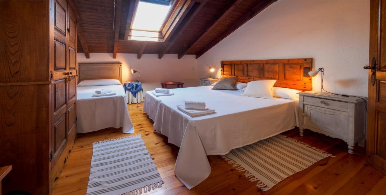 Casa De La Montana Albergue Turistico Avin Luaran gambar