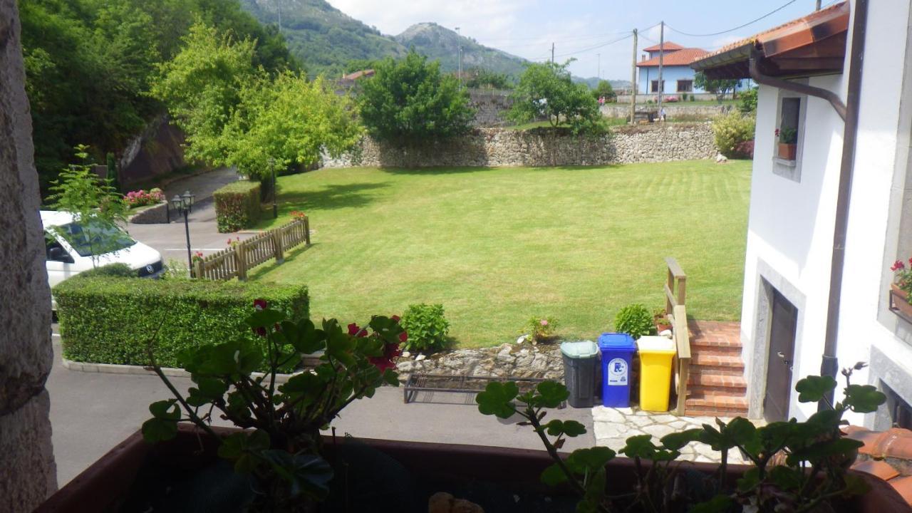 Casa De La Montana Albergue Turistico Avin Luaran gambar