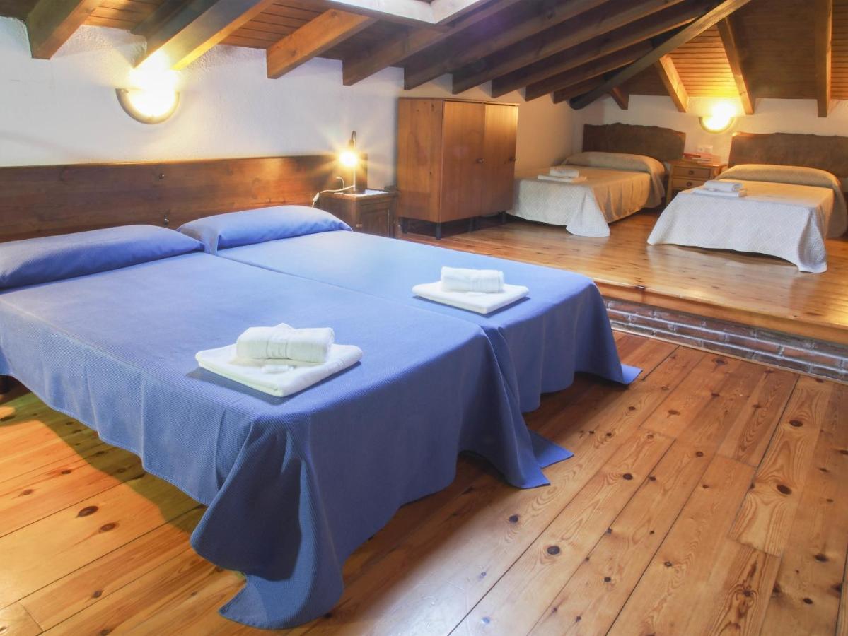 Casa De La Montana Albergue Turistico Avin Bilik gambar