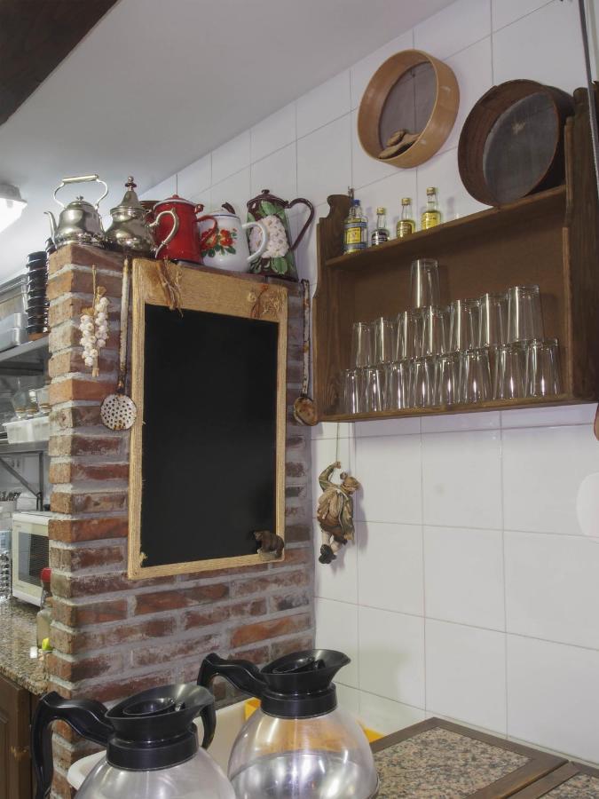 Casa De La Montana Albergue Turistico Avin Luaran gambar