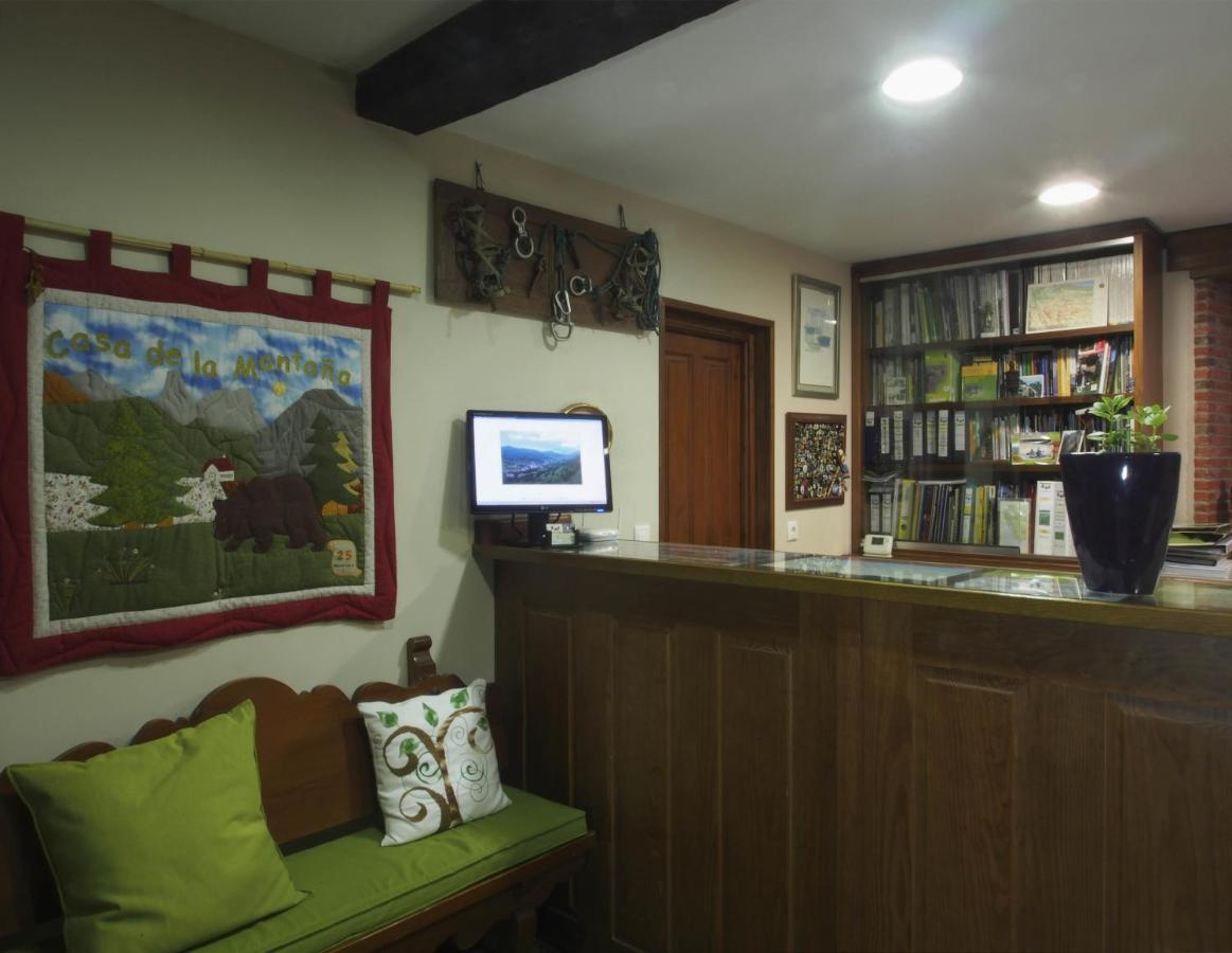 Casa De La Montana Albergue Turistico Avin Luaran gambar